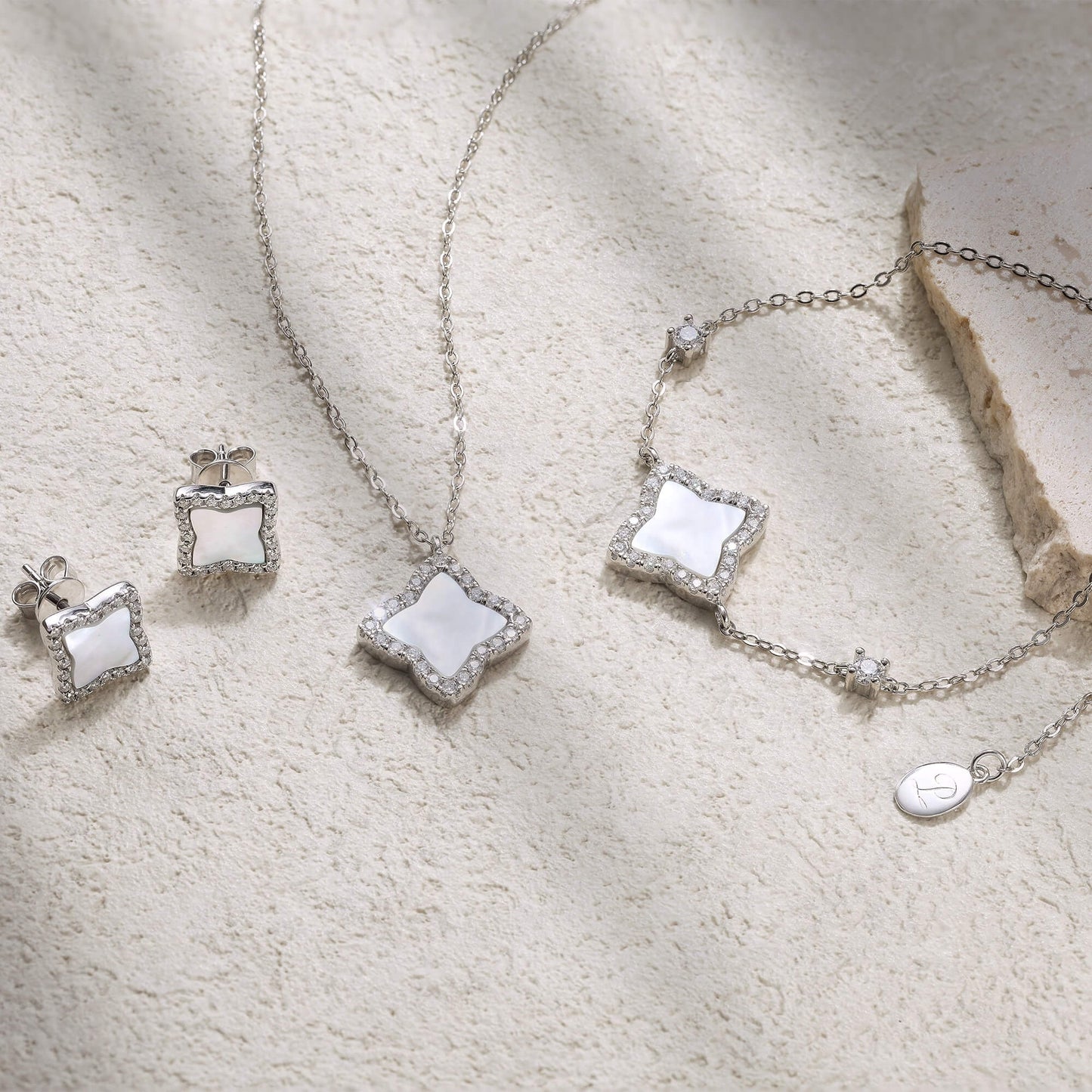 Silver Edea Necklace