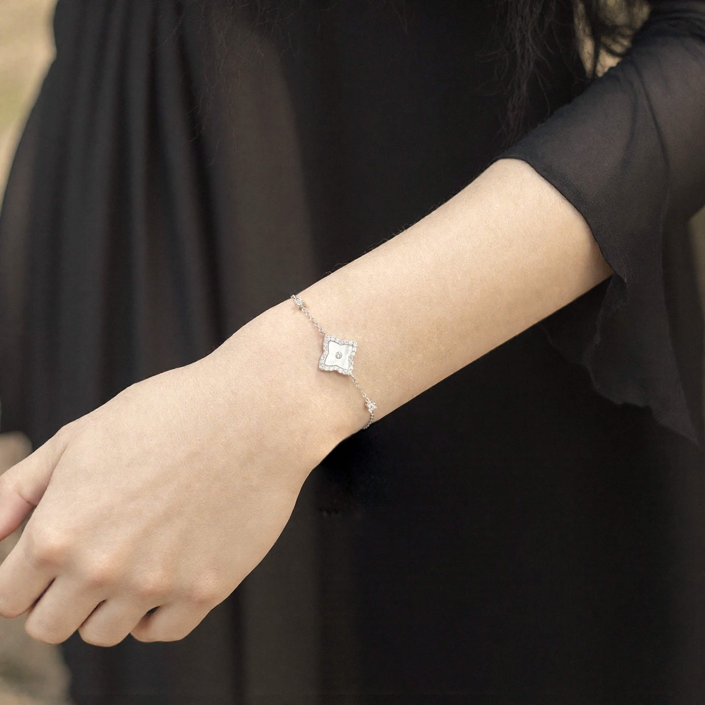 Rose Gold Irida Bracelet