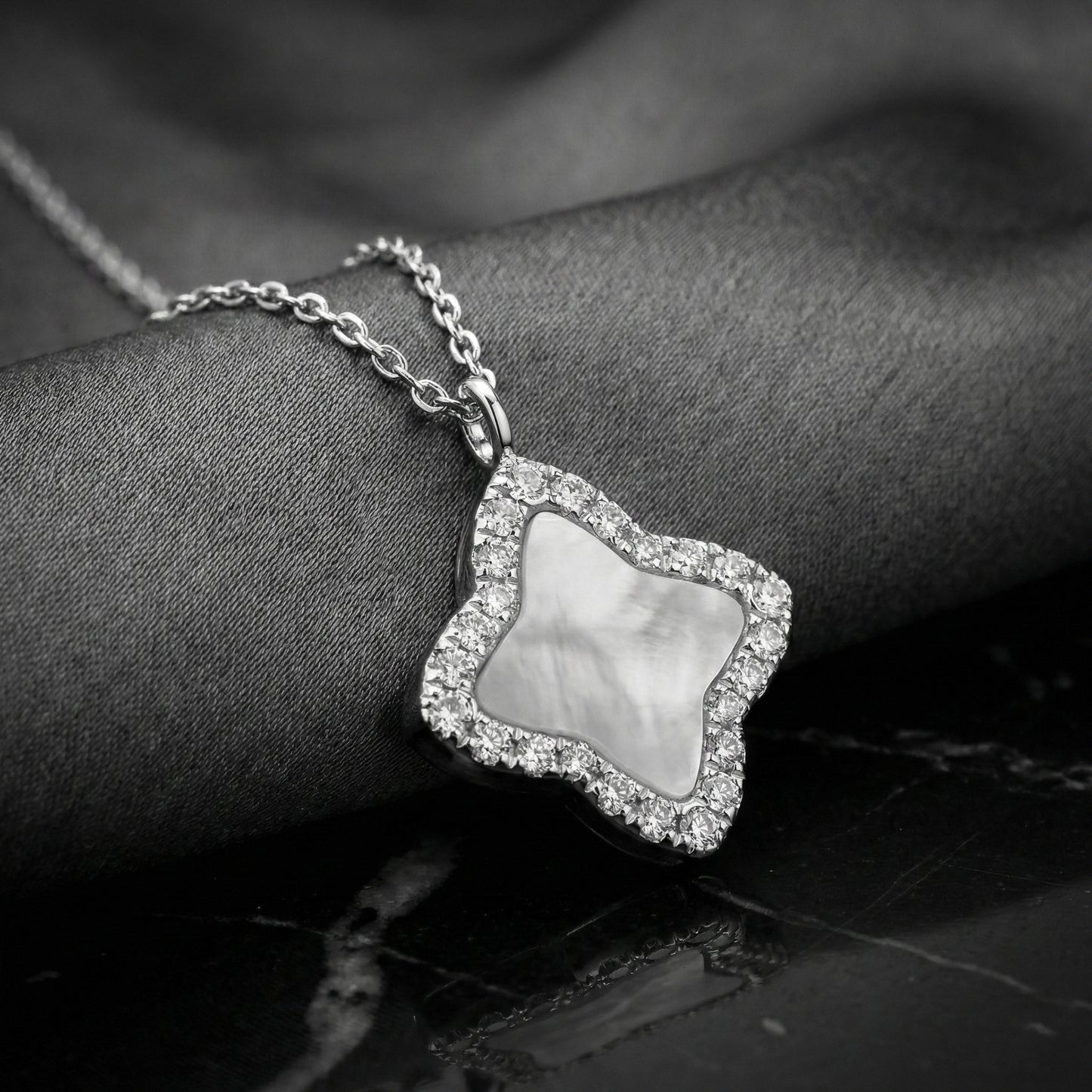 Silver Edea Necklace