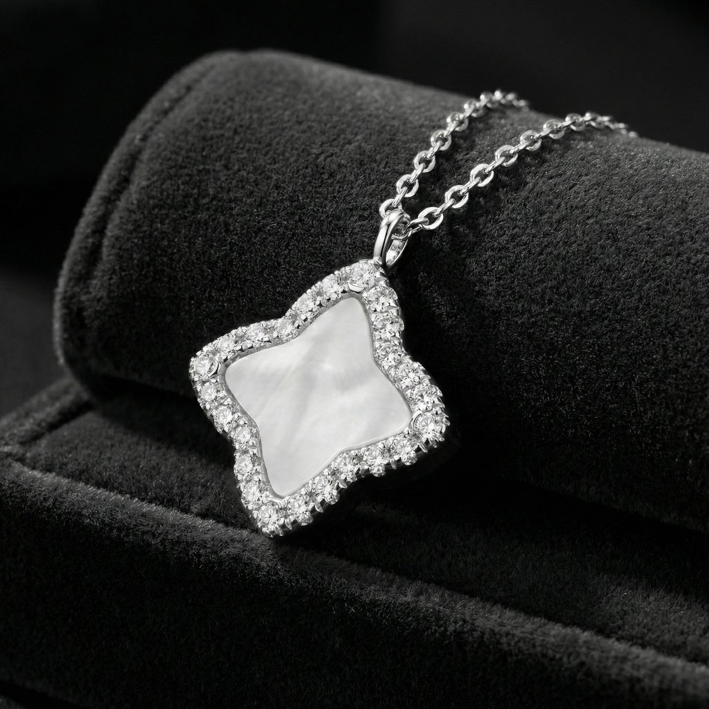 Silver Edea Necklace